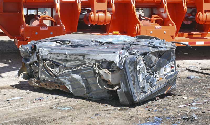 0331JJ-F1b-car-crushing.jpg