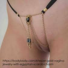 Jewelry Pussy Pics - SEX.COM