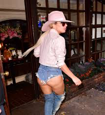 Hot pants on Blondes