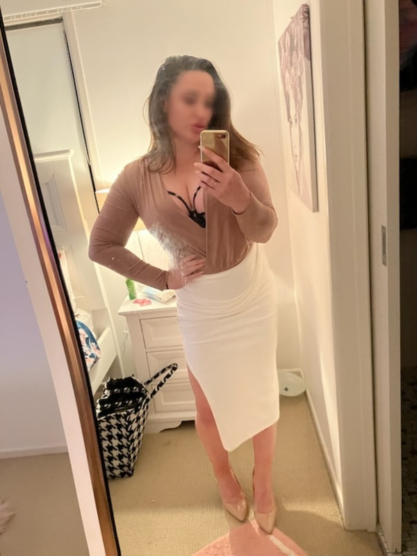 Hot & Seductive Isabella May