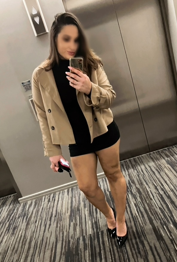 Hot & Seductive Isabella May