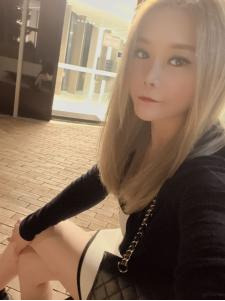 Asian Escort