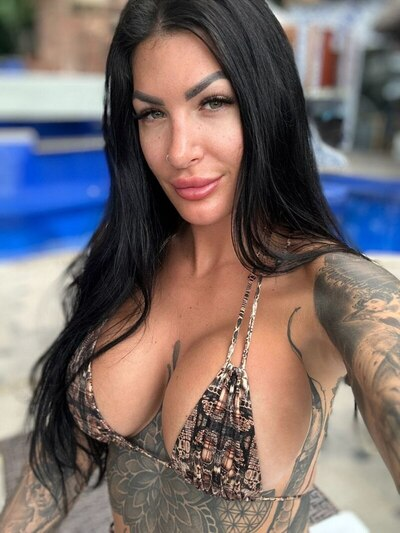 GoddessDamazonia - Mistress