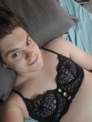 Riley Miller Aussie Male escort 