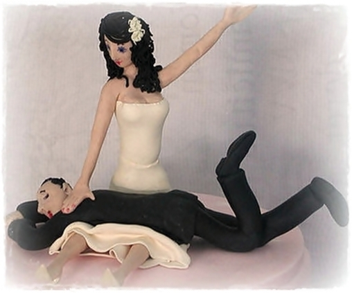 50shadesweddingcake1.jpg