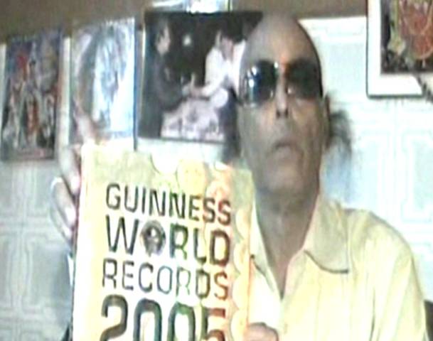 59970204-bald-man.jpg