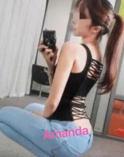 Amanda .look a like photo.jpg