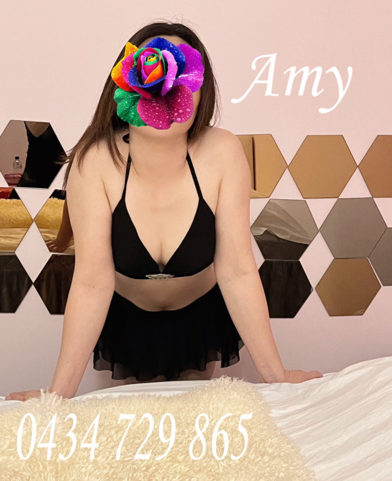 Amy Spearwood Massage Therapy FS