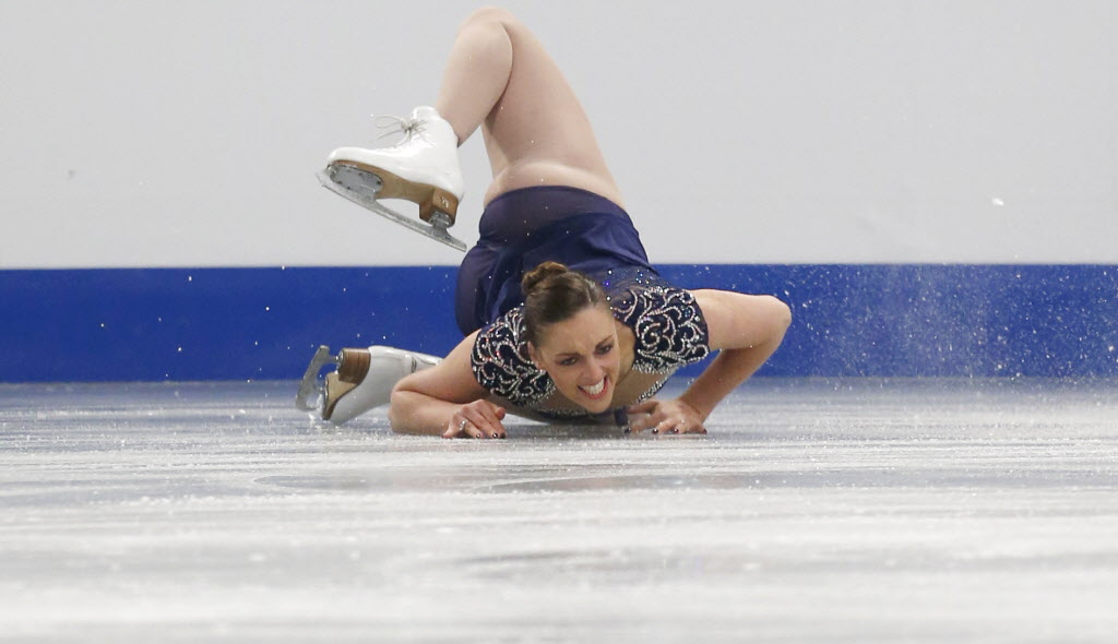 APTOPIX_HUNGARY_FIGURE_SKATING_29787863.jpg