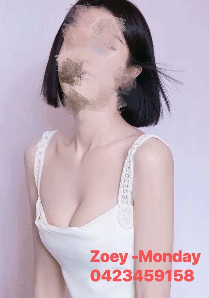 Zoey at soul-satisfying massage 