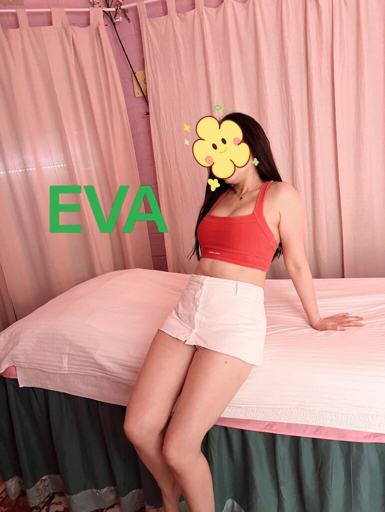 Eva passionate masseuse