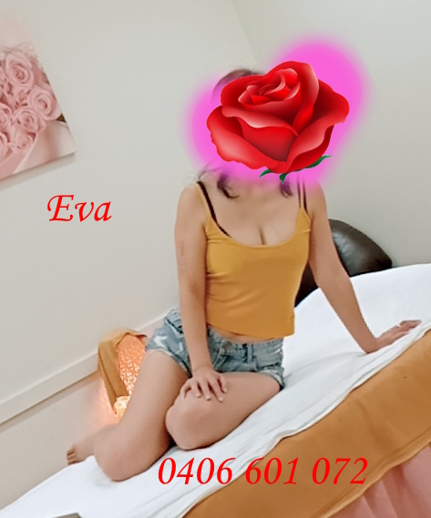 Eva Heaven Retreat Massage