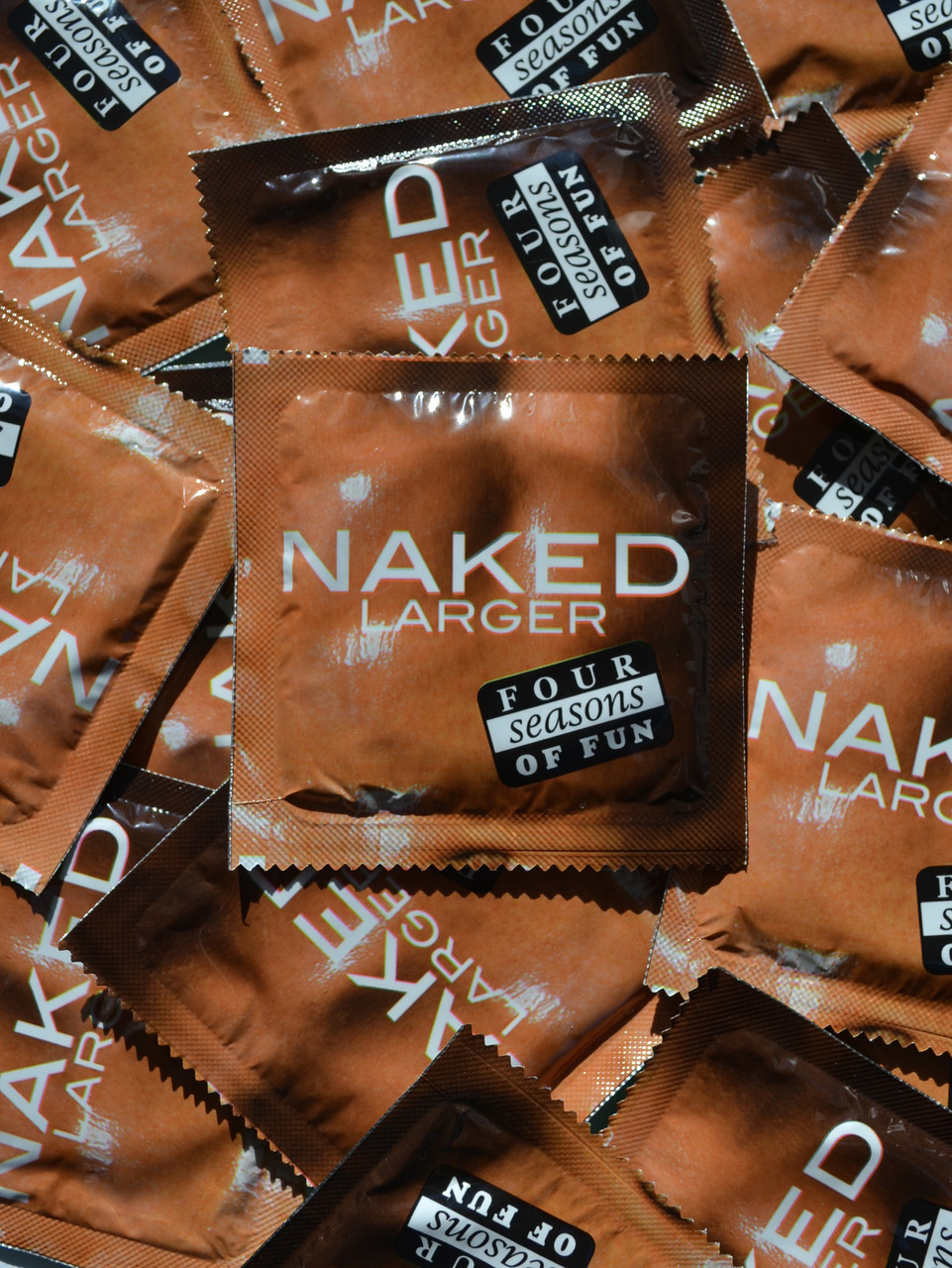 four_seasons_naked_larger_condoms__40292.1402896917.1280.1280.jpg