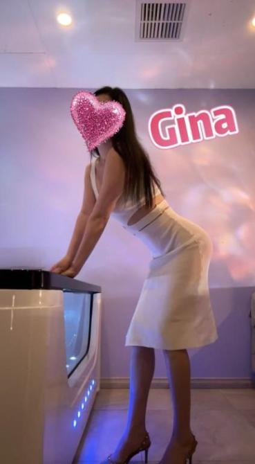 Gina in fron of spa.jpg