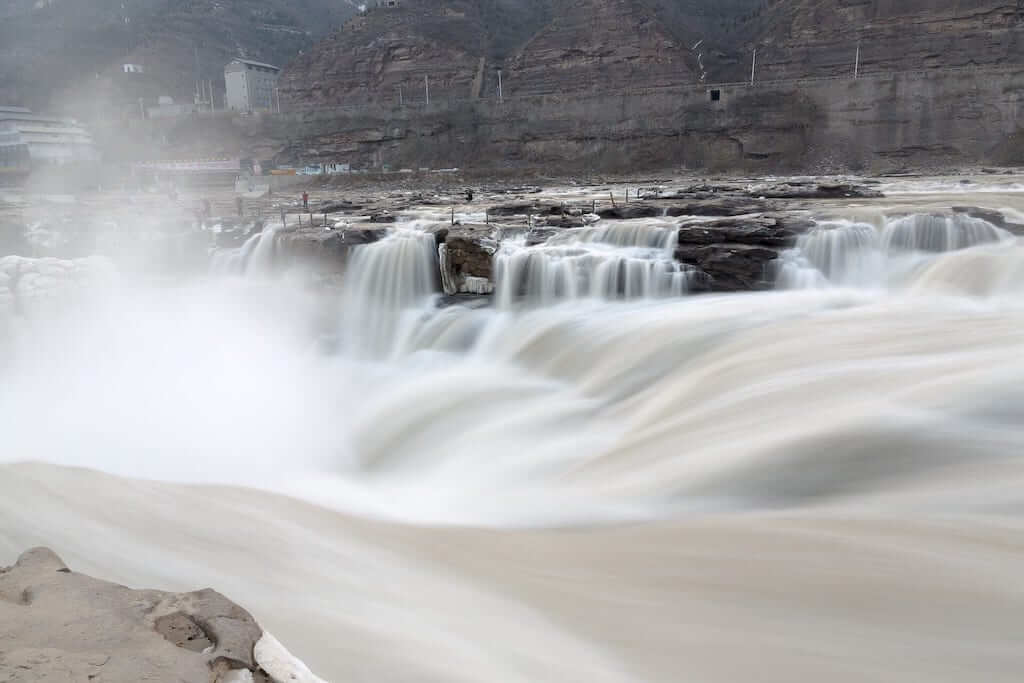 hukou-waterfall.jpeg