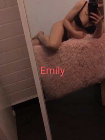Comfort massage Emily