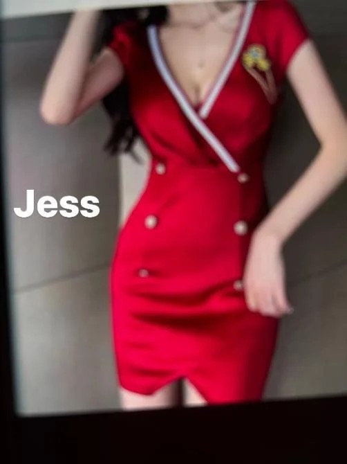 jess red dress.jpg