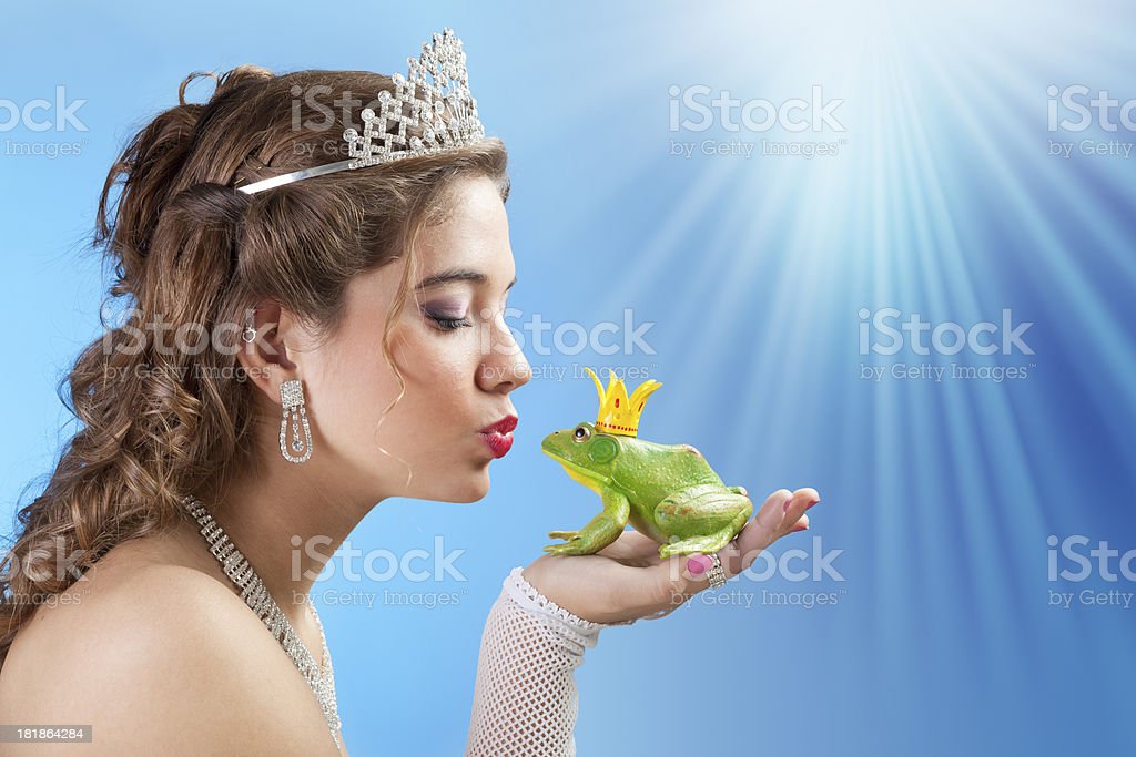 kiss-181864284.jpg