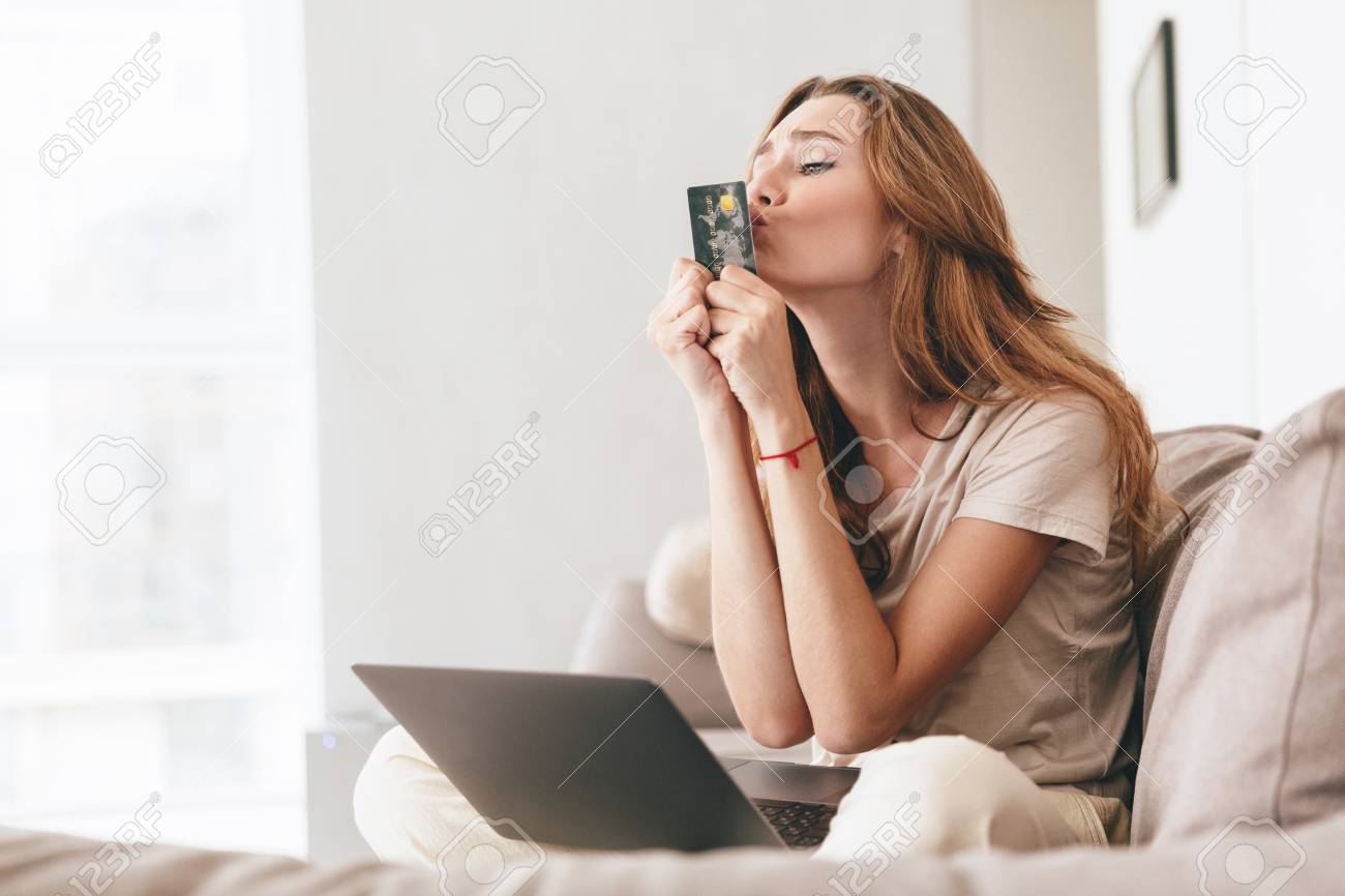 kiss.jpg