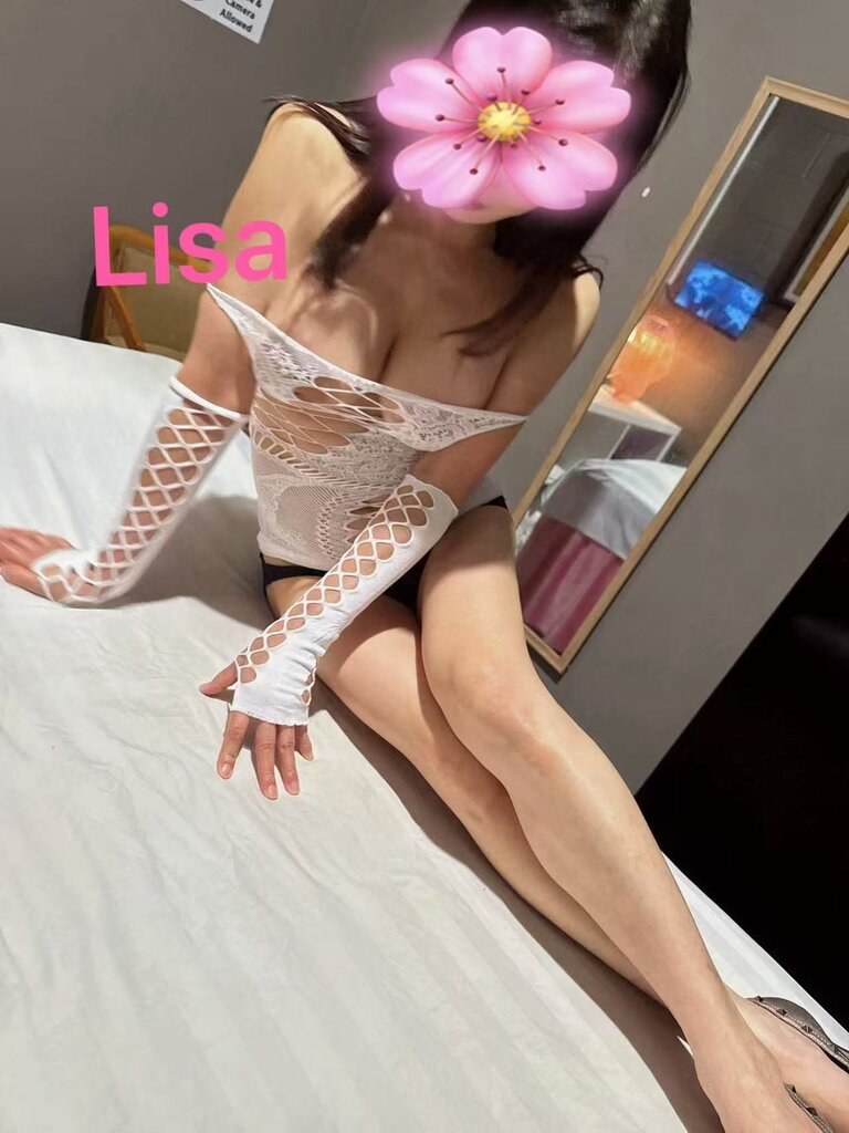 Liza New Girl.jpg