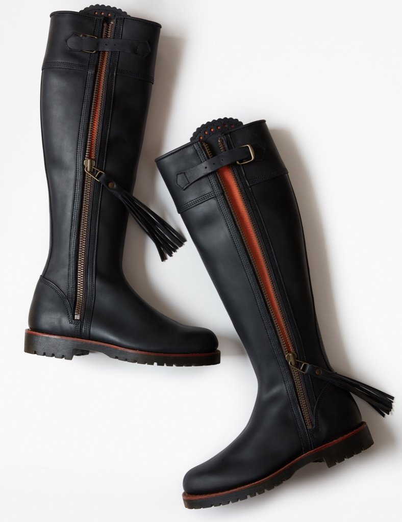 long_tassel_boot_black_4.jpg