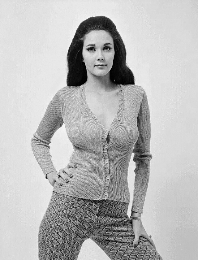LyndaCarter.1972.b.jpg