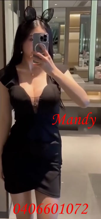 Mandy Heaven Retreat Massage