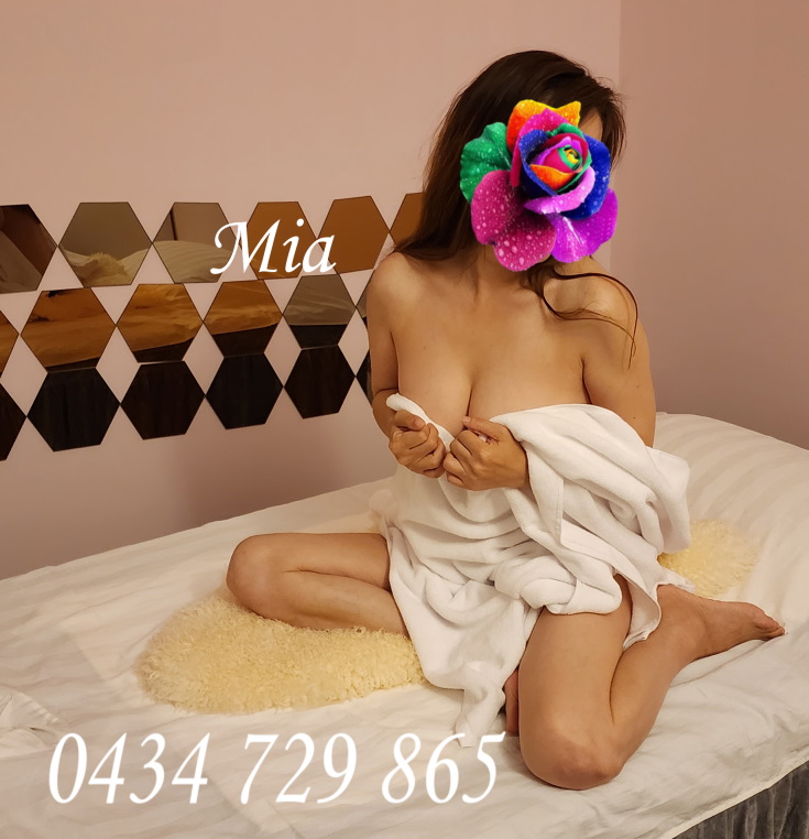 Mia Spearwood Massage Therapy FS
