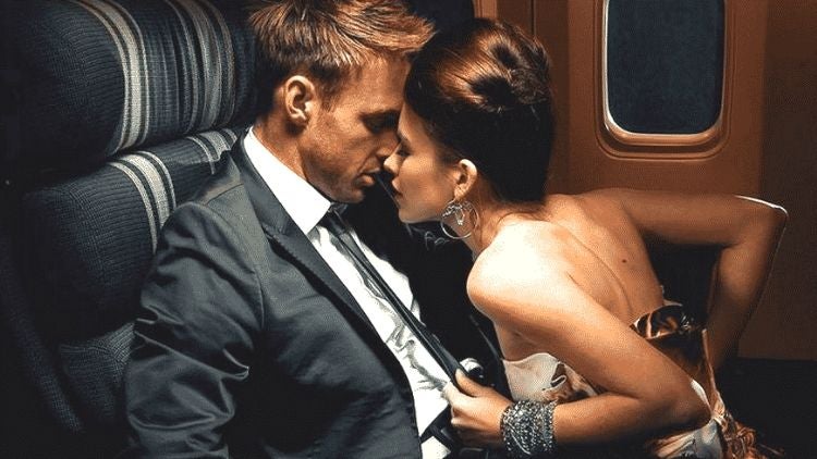 Mile-High-Club-Sex-Relationships-Lifestyle-DKODING-1.jpg