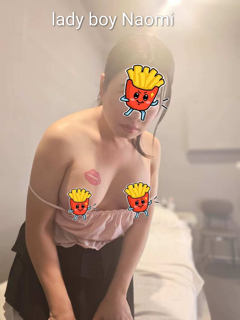 Naomi Ladt boy.jpg