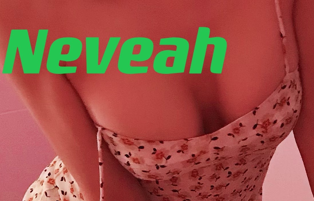 Neveah passionate masseuse