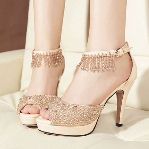 New-and-Latest-Designs-of-Bridal-Shoes-2016-1.jpg
