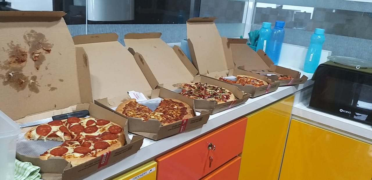Pizzaparty.jpeg