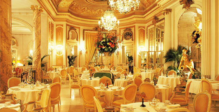 ritz02.jpg