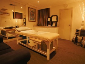 roombrown sensual massage