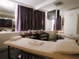 roompurpledrapes erotic massage