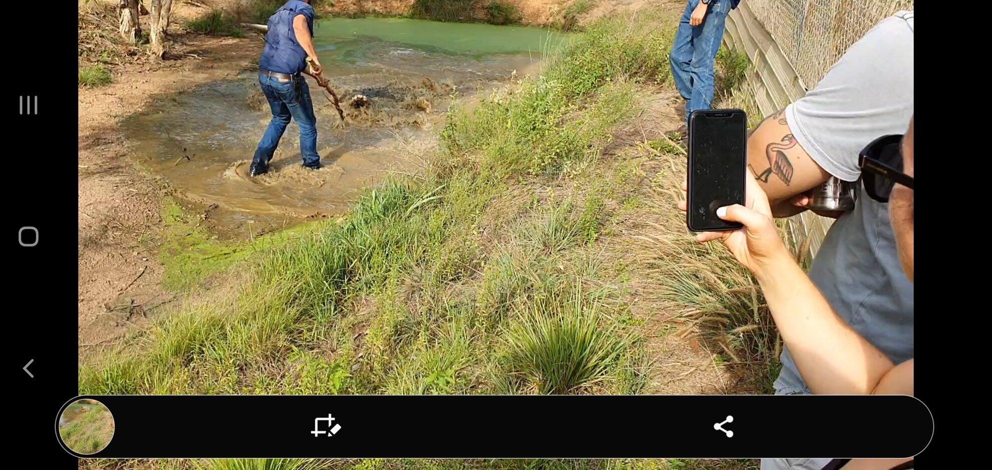 Screenshot_20200930-080826_Video Player.jpg