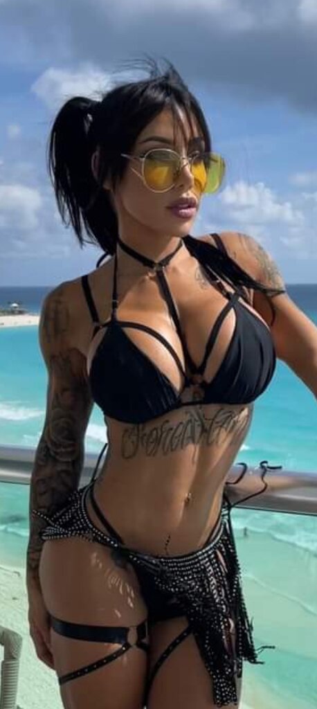 Tattooed women