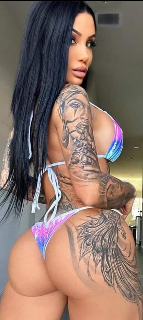 Tattooed women