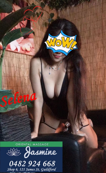 Selena17.jpg