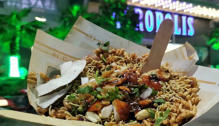 street-food-1628601905-lb.jpg