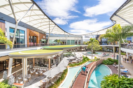 the-resort-shopping-precinct.jpg