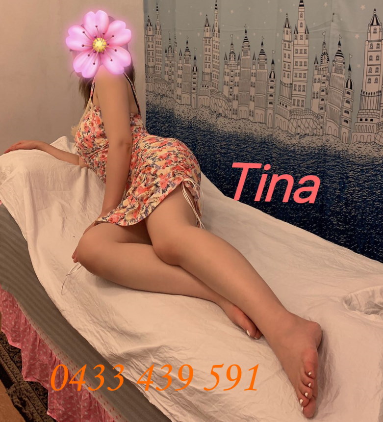 Tina attractive masseuse