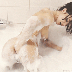 tumblr_96026a47c33613e5d0371cc5803c4d72_6c42bb03_540.gif