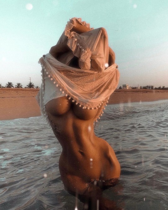 tumblr_eb7e18f80355360c8142e43c64f0e75c_0331291d_540.jpg