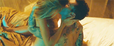 tumblr_ncomeooWSi1rdi8vho5_4005.gif