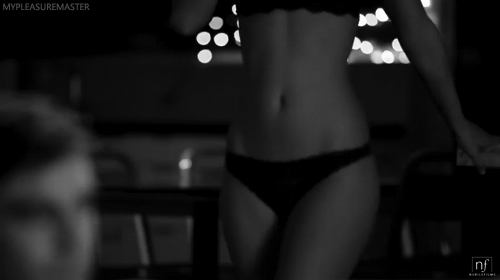 tumblr_o18zlrESvT1tduf00o2_5002.gif