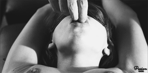 tumblr_o1901cCk6Q1tduf00o8_5008.gif