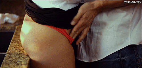 tumblr_o33av4257A1tduf00o5_5006.gif