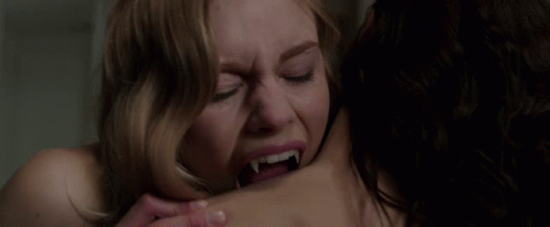vampire-academy-rose-hathaway.gif